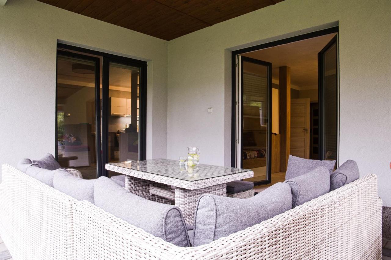 Apartmany A Wellness Vmal Skutec ภายนอก รูปภาพ